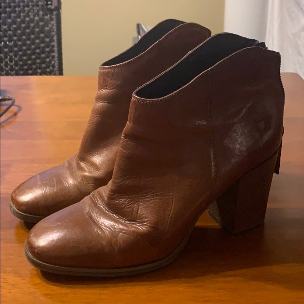 Clark Booties - Picture 3 of 5